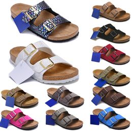 Birkinstocks Sandals Designer Bostons Clogs Buckle Slippers Cork Flat Sole Soft Footed Flip Flops Fur Slides Clog Mens Womens Birkin Stocks Shoes Burkin Dhgate