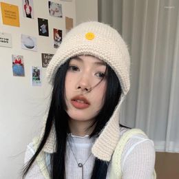 Berets Japanese Handmade Button Knitted Hat Women's Autumn And Winter Ear Protection Pullover Cap Cycling Warm Simple Men Bomber Hats