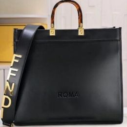 50% OFF 2024 high quality new fashion trendy bags Big small book network red Lin Shanshan same tot large capacity handbag Single Shoulder Messenger