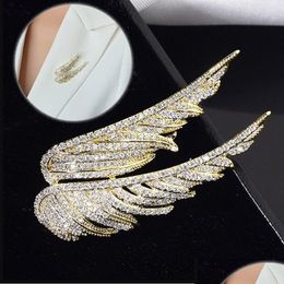 Pins Brooches Pins Brooches Rhinestone Crystal Angel Wings Brooch Suit Female High-End Niche Design Pin Glitter Feather Collar Fashio Dhbpl