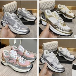 Canale Designer casual da donna A10 Scarpe da corsa all'aperto Sneaker riflettenti in pelle scamosciata vintage e uomini addestratori di uomini Fashion Derma 5