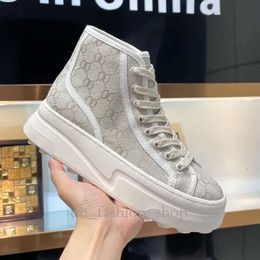 2024 Designer Women Casual Shoes Italy Low-cut 1977 High Top Letter High-quality Sneaker Canvas Tennis Shoe Luxury Fabric Trims Thick-soled Shoes 78 955