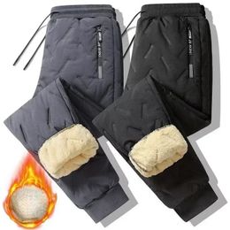 Pantolon Sıradan Erkekler Pantolon Kalınlaştırılmış Polar Pantolon Gevşek Spor Giyim Kış Sıcak Giysileri Erkekler Günlük Giysiler 240219