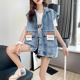 Women's Vests Fashion Loose Denim Vest Women Spring Casual Korean Pockets Buttons Waistcoat Retro College Style Turn-dowm Tank Top For