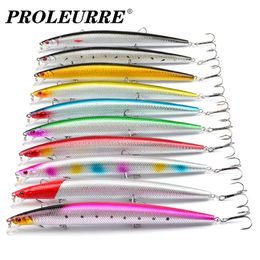 10pcsLot Mixed Color Minnow Fishing Lures Set 18cm 24g High Carbon Steel Treble Hooks Lifelike Fake Bait Bass Wobbler Crankbait 240220