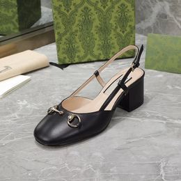 Slingback Heels Designer Heels Shoes Woman Designer Pompes Luxury Lussuoso marca di moda Dimensione 35-42 Heel Altezza da 5,5 cm Modello LX271