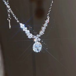 The Angel Wings Pendant Luxury Jewelry 925 Sterling Silver Oval Cut White Topaz CZ Diamod Zircon Gemstones Party Promise Women Clavicle Necklace