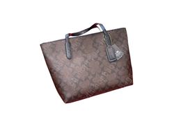 Sacola de designer bolsa de viagem sacos de ombro moda bolsa de luxo para mulheres preto com botão metálico e corda saco de pvc marcas viajando escritório fim de semana compras aaaaa