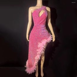 Casual Dresses Flashing Sequins Feathers One-Shoulder Sexy Hollow Out Sheath Dress Performance Custome Stage Wear Birthday Evening Party