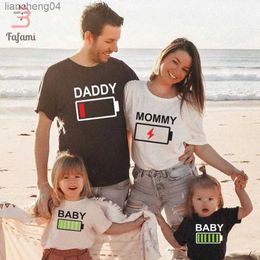 Family Matching Outfits Family clothing sets Mom Dad Kids Baby Matching Outfits 100% Charged Full and Low Battery same sets for family Gift