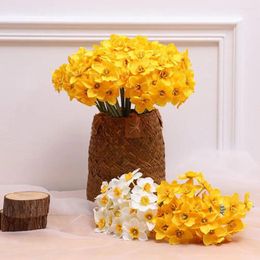 Decorative Flowers 6Pcs Good False Flower Lightweight Simulation Eco-friendly Easy To Clean Narcissus Bouquet
