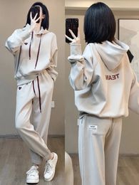 Off white Love Hooded top Sports Set for Womens Spring and Autumn Loose Embroidery Casual Sports two-Piece set S-2XL 240220