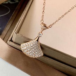 2024 New Fashion Luxury jewelry Necklaces designers Fan shape divas dream necklace diamonds Chalcedony small skirt female elegant jewelry for valentines