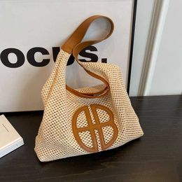Дизайнерские пляжные сумки Тканая сумка-бродяга Женская модная тканая сумка на плечо с большой вместимостью Универсальная большая сумка под мышками 240215