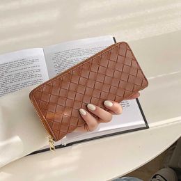 Simple Fashion Weaving Large Capacity Clutch Personalised Zipper Phone Bag Long Wallet Female 031724a