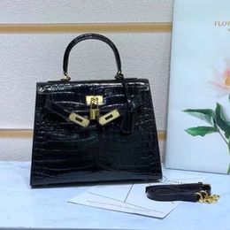 25 28cm Crocodile Handbags Purse Women Crossbody Bags Genuine Leather Removable Strap Key Latch Gold Hardware Bottom Nail Interior237v