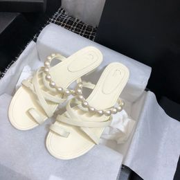 2024 luxo cristal bezerro couro acolchoado plataforma senhora casual sandália sapatos pretos designer mulheres sandálias planas 35-41 com caixa