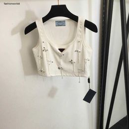 Tasarımcı Kadın Örgü Vest Kadın Kısa Göbek Gömlek Yelek İnce Stil Giyim Yaz Moda Şeysiz Kolye Singlet 26