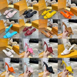 Women Slippers stiletto Heels Sandals Multicolor Revival Mules Indoor Casual Pump Slides Summer Designer Luxury Fashion Ladies Beach Party Flats Flip Flops Shoes