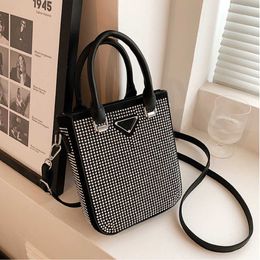 Bag Women 2022 New Texture Handbags Rhinestone Bucket Fashion Tote Crossbody s With Diamonds Vertical Square s Y2211285Y