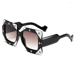 Sunglasses European And American Trendsetter Street Concave Shape Gradient Colour Fashion Large Frame Frameless Trimming Sunglass