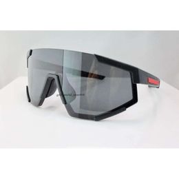 Designer Shield Sunglasses White Visor Red Stripe Mens Women Cycling Eyewear Men Fashion Polarised Sunglasses Outdoor Sport Running Glasses With Package 161