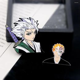 Brooches Game BLEACH Kurosaki Ichigo Hitsugaya Toushirou Character Badge Lapel Backpack Fashion Enamel Pins Accessories