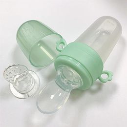 Baby Feeding Bottle Teething Mesh Bag Silicone Teether Rice Paste Squeeze Spoon Feeder Food Container Infant Utensils 240223