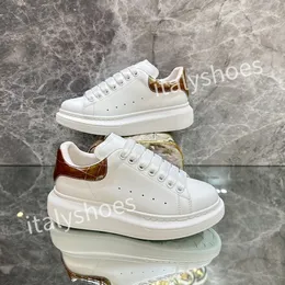 2024 Top Hot Water Diamond Small White Casual Board Womens Genuine Leather Thick Sole Lace Up Mens Designer Couple Outdoor Sports Shoes 34-46 xsd221105