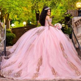 2024 Quinceanera Dresses Off Shoulder Blush Pink Sequined Lace Appliques Crystal Beads Sequins Ball Gown Tulle Guest Dress Evening Prom Gowns Corset Back