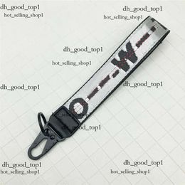 Key Chain Offs White Luxury Rings Keychains Clear Rubber Jelly Letter Print Keys Ring Fashion Men Women Canvas Keychain Camera Pendant Belt Chrome 855