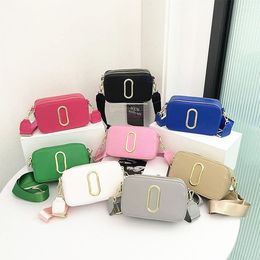 Beliebte Luxus-Designer-Handtasche, einfarbig, vielseitige Umhängetasche, Kameratasche, Damen-Umhängetasche in Kontrastfarbe, einzelne Umhängetasche, verstellbarer Schultergurt