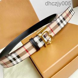 Mens Designer Belts Plaid Leather Luxury Belt Women Letter Buckle Stripe Pattern Classical Cinturon Man Causal Retro Trousers Adjustable for Men 6EPW PT7D F7RR