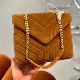 2021 Orange Color Suede Leather One Shoulder Bags First layer cowhide Chains Baguette Double Strap V Lines Cross Body Bags Letter 222j