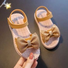 Slipper Kids Shoes Summer Sandals for Girls Bow Non-slip Soft Soled Versatile Solid Korean Children Sweet Princess Shoes Beach Sandals 2449