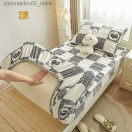 Bedding Sets Thick coral plush cushion protective cover new milk plush cotton patch winter plush bed cover Q240228