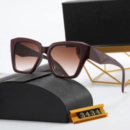 Marke Luxry Fashion Designer Sonnenbrillen Goggle Strand Sonnenbrillen im Freien Zeitloser klassischer Stil für Mann Frau Brillen Hochwertige Brillen