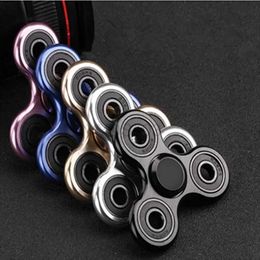 Finger Toys 70mm Triangle Aluminum Alloy Metal Spinner No Box R188 Bearing Turn for 3-4 Minutes Child Decompression Toy yq240227