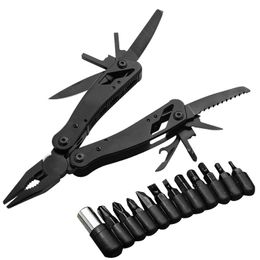 Mini Folding Pliers, Black Retractable Combination Knife Pliers Wear Resistant Light Sturdy Multipurpose Stainless Steel for Garage