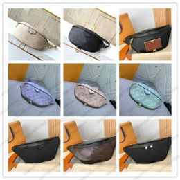 Discovery Shadow Bumbag Mens Waist Belt Bag Fanny pack Gaston Spring In THE CITY Canvas Grey Leather Embossed Cross Body Handbags 233G
