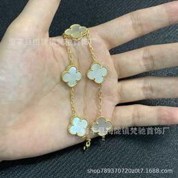 Designer Jewelry Luxury Bracelet Link Chain Vanca Four Leaf Grass Five Flower Bracelet Womens 18k Rose v Gold Red Agate White Full Diamond Hand Jewelry CU58