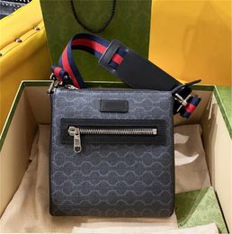designers bags New Men Crossbody Shoulder Bag Styles Handbag Luxurys Designers Bags Pochette Multiple Pockets Fashion Messenger Bag