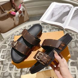 Summer Buckle Strap Beach Slippers Female Shoes Peep Toe Flat Platform Shoes Casual Slip On Mules Branded Slides