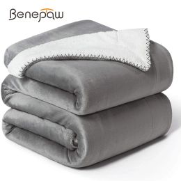Mats Benepaw Cozy Reversible Dog Blanket For Small Medium Big Dog Autumn Winter Washable Fleece Flannel Waterproof Pet Bed Mat Cover
