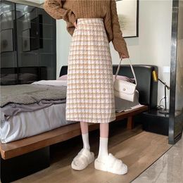 Skirts Women 2024 Autumn Winter Houndstooth Plaid Woollen Skirt Female High Waist Ladies Long Slim Package Hip Q981