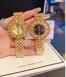 Moda tam marka bileği saatler kadın kız renkli elmas tarzı çelik metal grup kuvars lüks ile saat