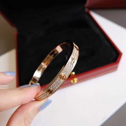 Original 1to1 Cartres Bracelet Full Sky Star Gold Version 18K Rose Couple for Men Light Luxury Women Vlove High Wide Narrow CITG