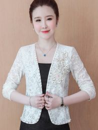 Jackets Spring Long Sleeve White Black Hollow Out Lace Women Jacket Beading VNeck Cardigan Short Jacket Coat Women Jacket Women D107