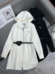 Designer Black/White Hooded Zipper Long Women's Coats Milan Runway Tringle Fashion Long Women Dress With Small Bags Belt 22715