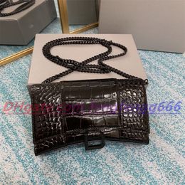 HighQuality hourglass Zipper Shoulder bags Handbags Crossbody Purse Top Quality Designers Alligator Half Moon Backpack Letters Tot262m